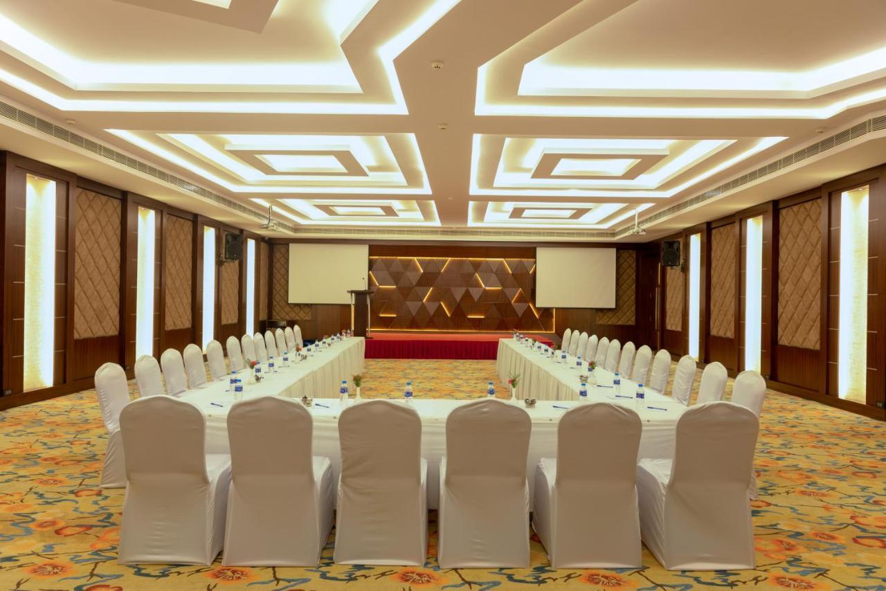 Hotel Jenneys Residency Coimbatore Exterior foto