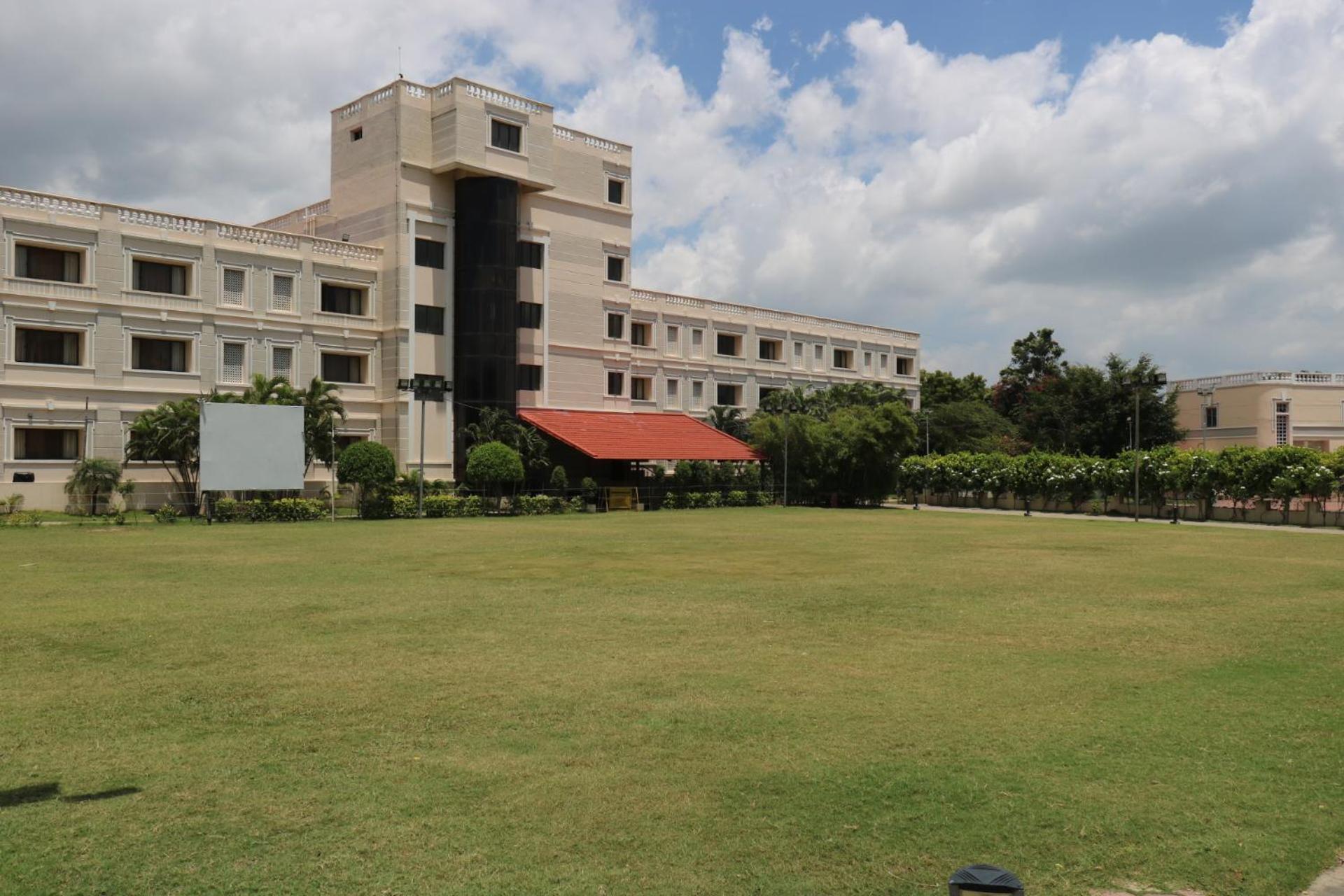 Hotel Jenneys Residency Coimbatore Exterior foto