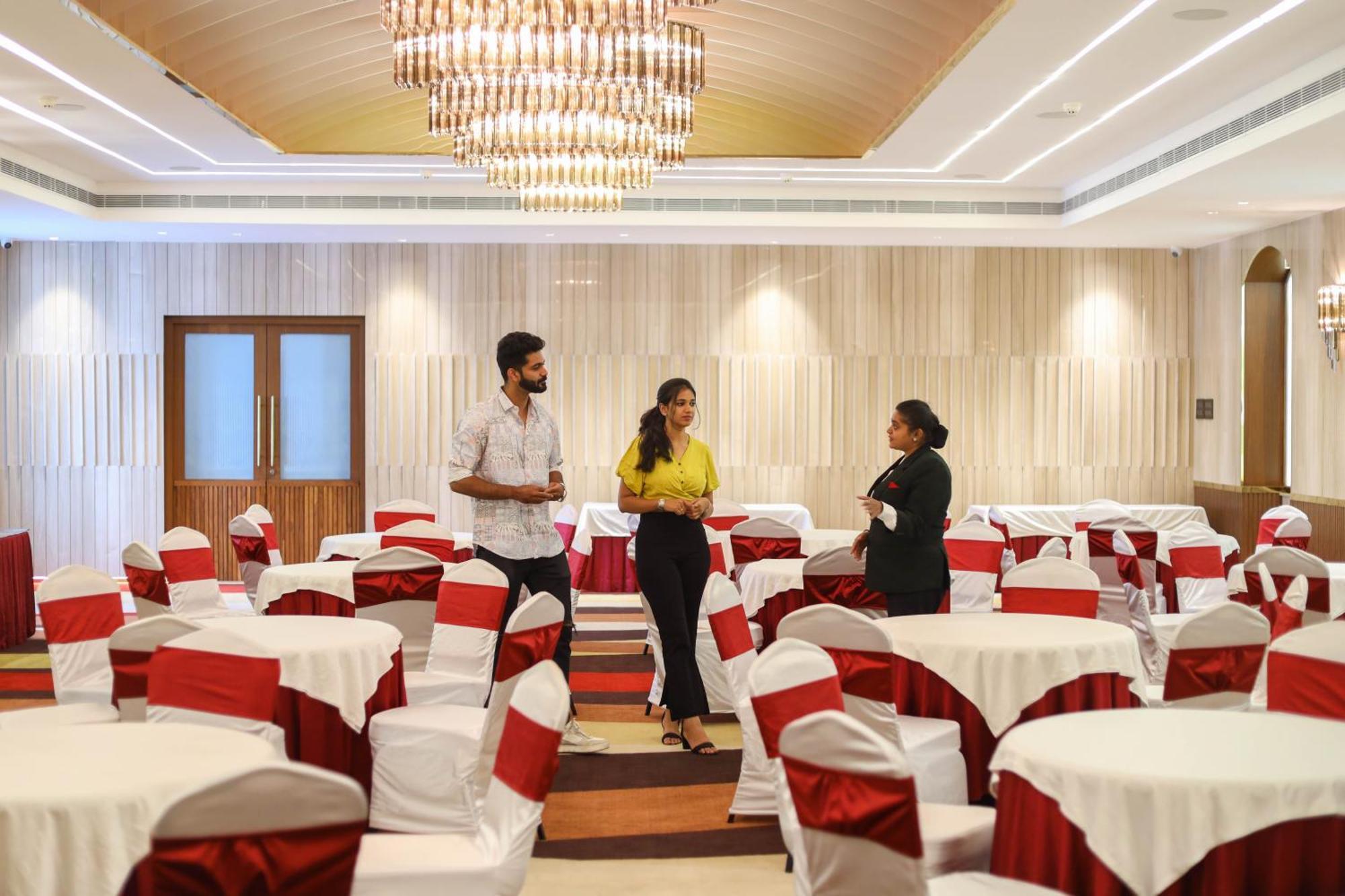 Hotel Jenneys Residency Coimbatore Exterior foto