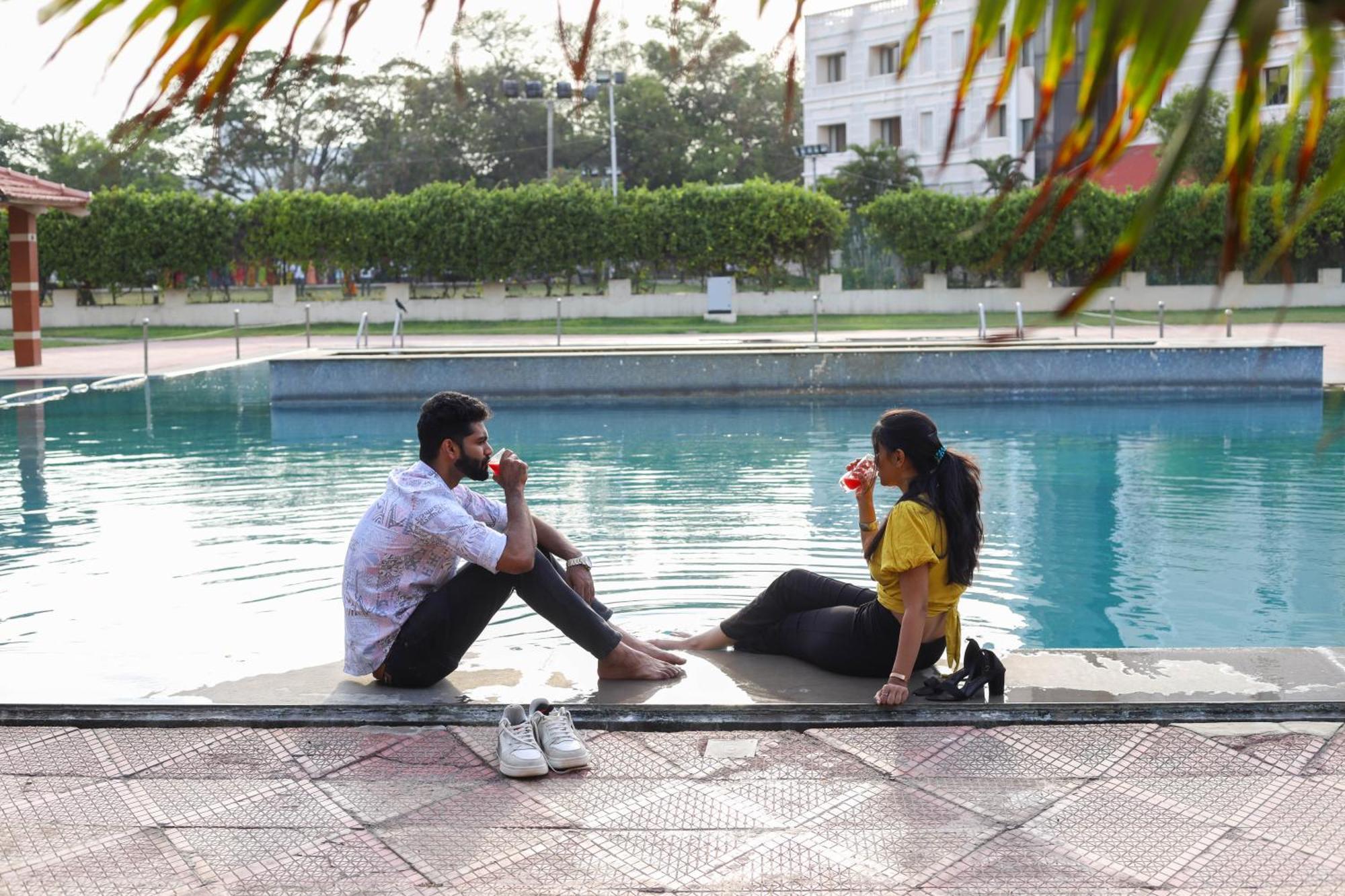 Hotel Jenneys Residency Coimbatore Exterior foto